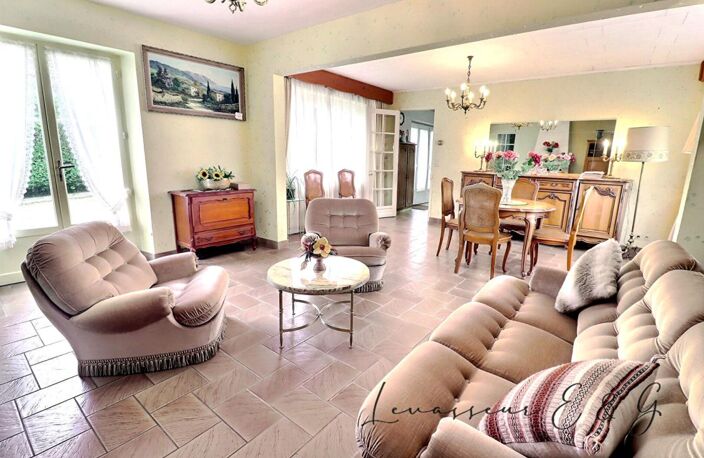 ANGY 60250 - Longère  4 chambres 185m² sur environs 1000m² de terrain — photo 3
