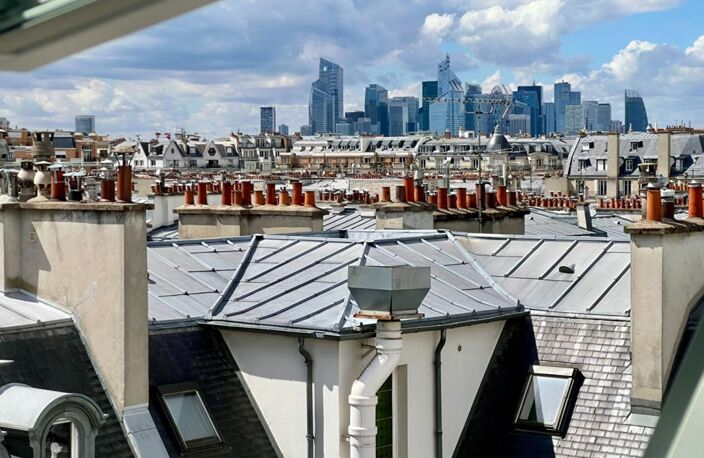 PARIS 17 Pereire  studette située dans un immeuble haussmannien de standing — photo 5