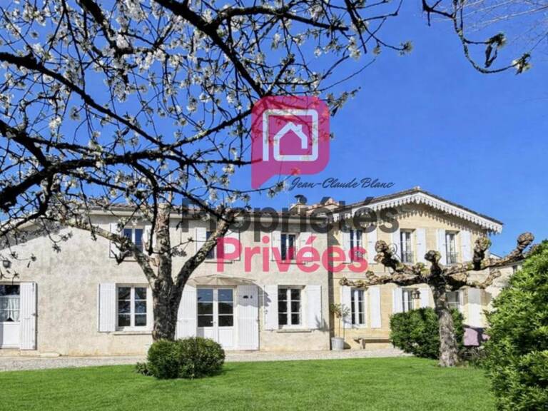 A 15 mn de Blaye - Au calme belle Girondine de village en pierre rénovée - 1970m2 habitables -7P- 4 Chambres -  1920 m2 de Terrain - Piscine -Parc Arboré — photo 1