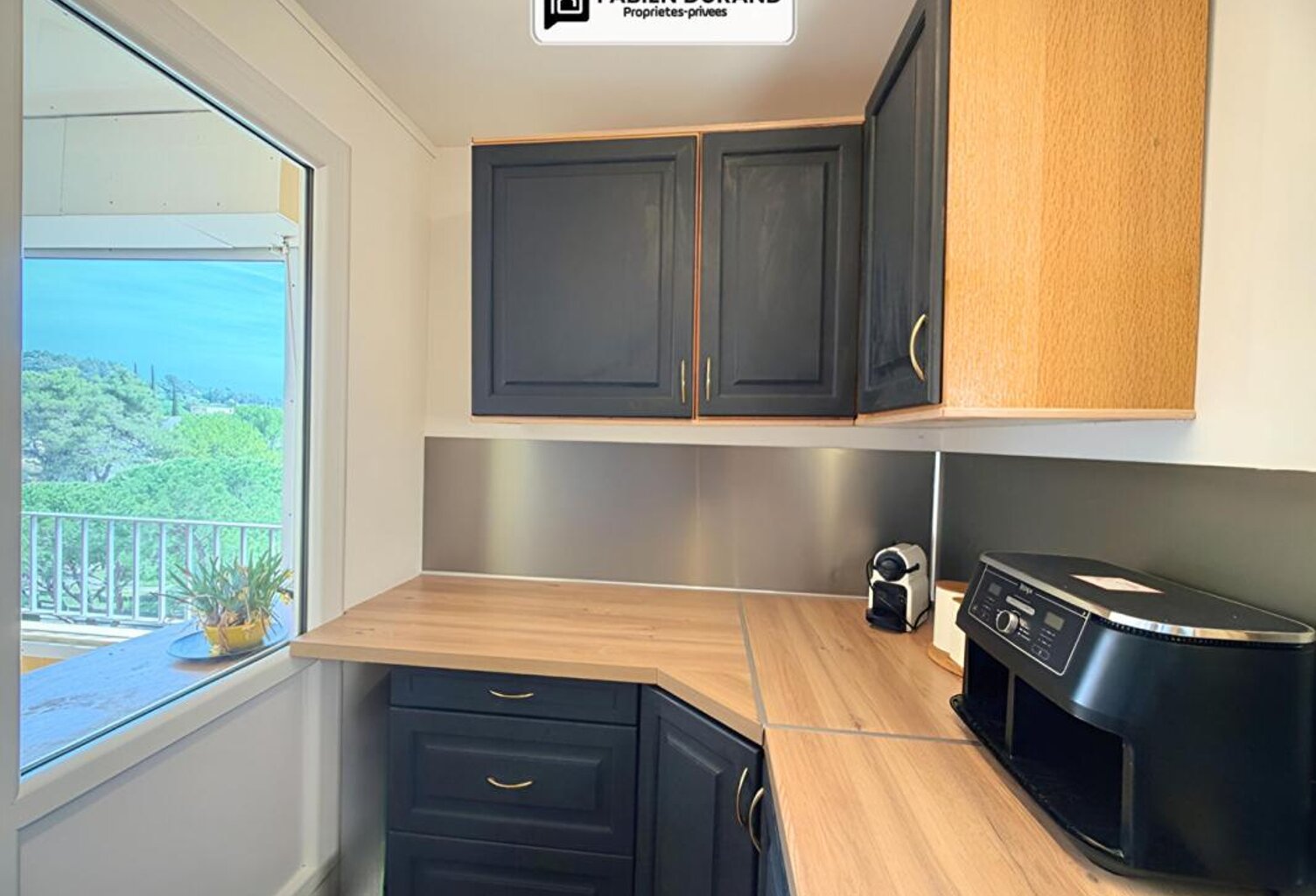 Appartement T4 91,73 m2  Garage Ascenseur à Draguignan — photo 1