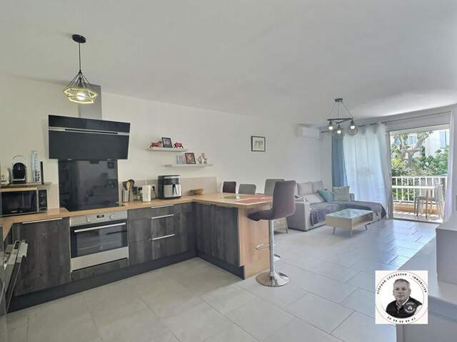 Bel APPARTEMENT de Type 2 + Garage — photo du bien