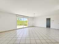   Maison de plain-pied lumineuse avec terrain de 1 300 m² – La Croisille — photo 2
