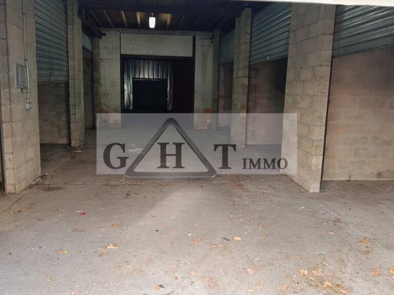 Local d'activité à vendre de 450 m² à SANNOIS — photo 1