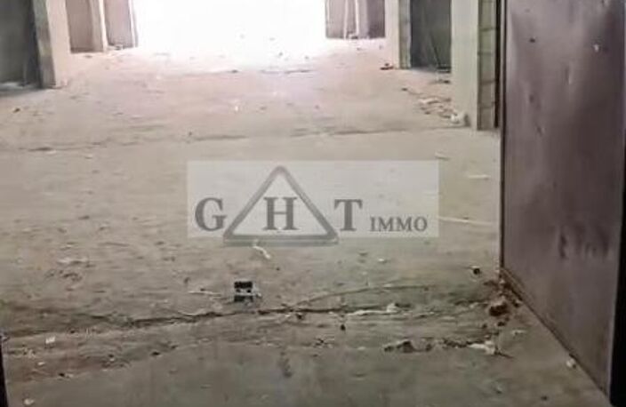 Local d'activité à vendre de 450 m² à SANNOIS — photo 2
