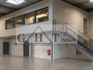 À vendre Entrepôt & bureaux 3000m²- BUC — photo 2
