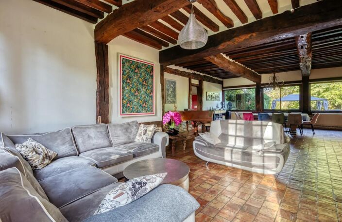MANNEVILLE-SUR-RISLE – MAISON 268 M² – BEAUX VOLUMES — photo 4