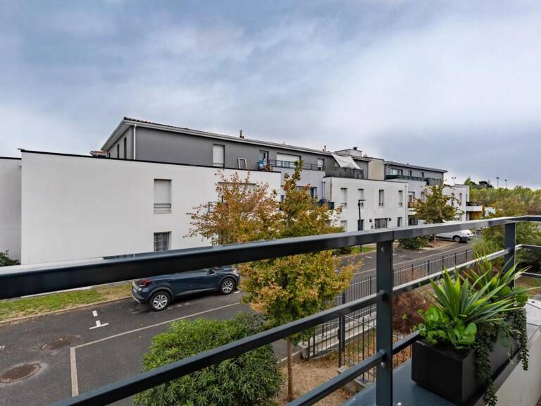 Appartement T2 de 43 m² à Saint-Sébastien-sur-Loire — photo 1