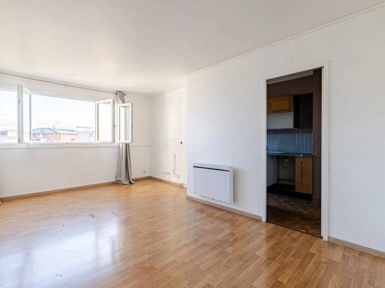 Appartement 4 pièces de 80 m² situé à Bezons — photo 1