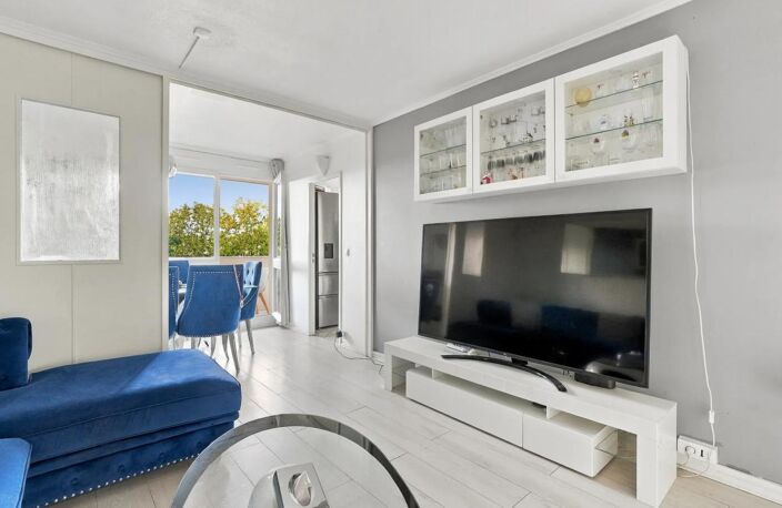 Appartement 2 pièces de 54 m² à Épinay-sur-Seine — photo 3