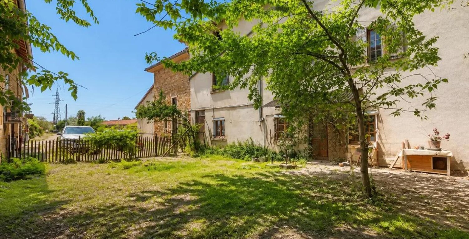 Maison 5 pièce 95m2 + dépendances — photo 1