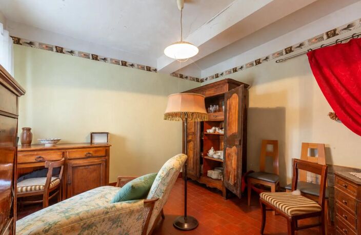 Maison 5 pièce 95m2 + dépendances — photo 4