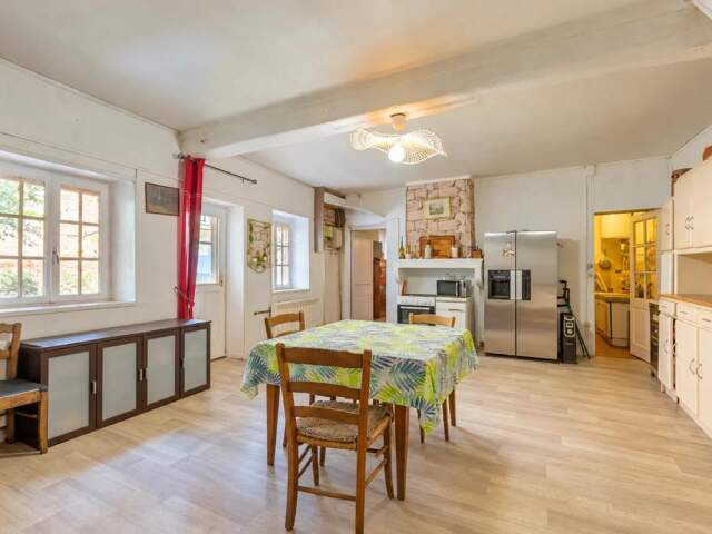 Maison 5 pièce 95m2 + dépendances — photo du bien