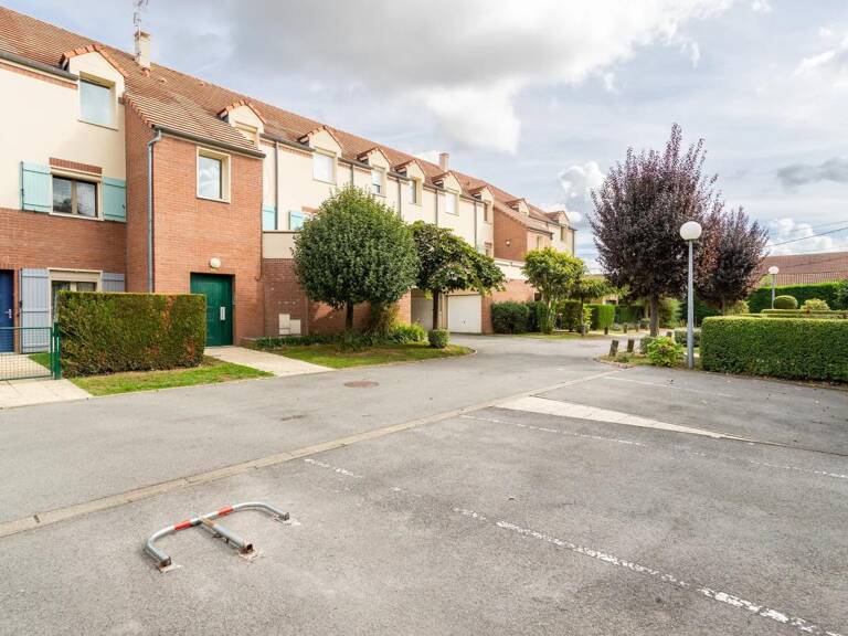 Appartement 4 pièces de 63 m² à Ronchin — photo 1