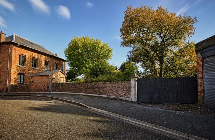 Maison de maître de 11 pièces de 350 m² à Fourmies — photo 2