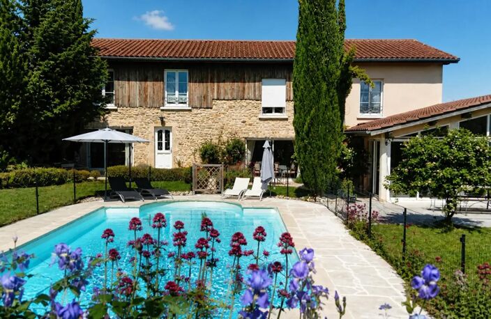 Maison de 10 pièces de 236 m² à Frontonas — photo 3
