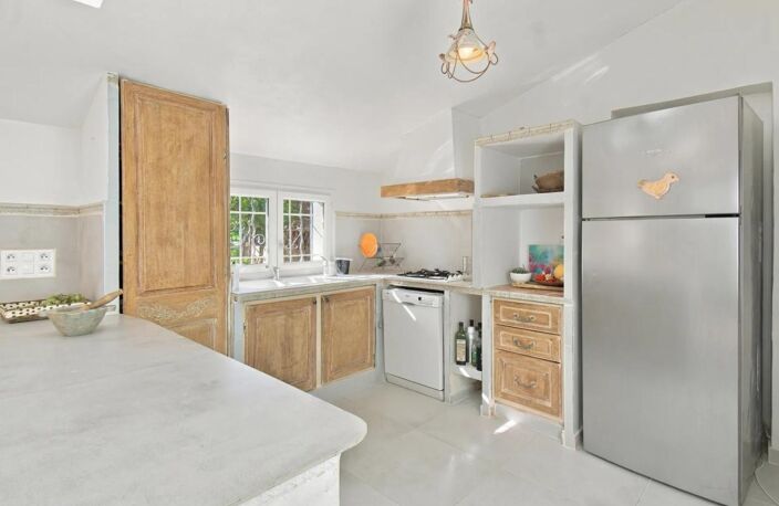 Maison de 11 pièces de 240 m² à Trets — photo 3