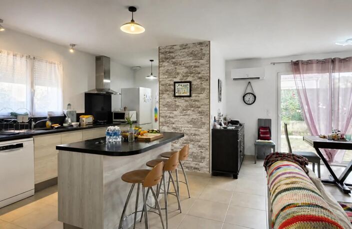 Maison de 4 pièces de 80 m² à Feugarolles — photo 4