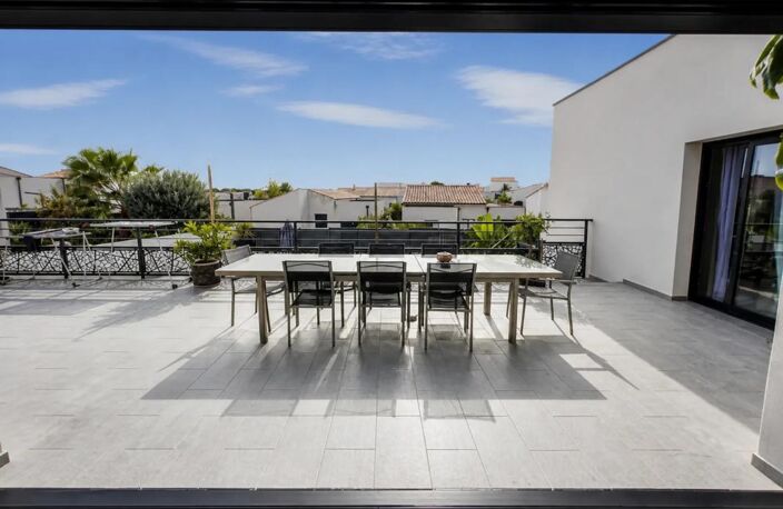 SÉRIGNAN – VILLA CONTEMPORAINE 160 M² – 5 CHAMBRES – PISCINE – À 800 M DE LA PLAGE — photo 2