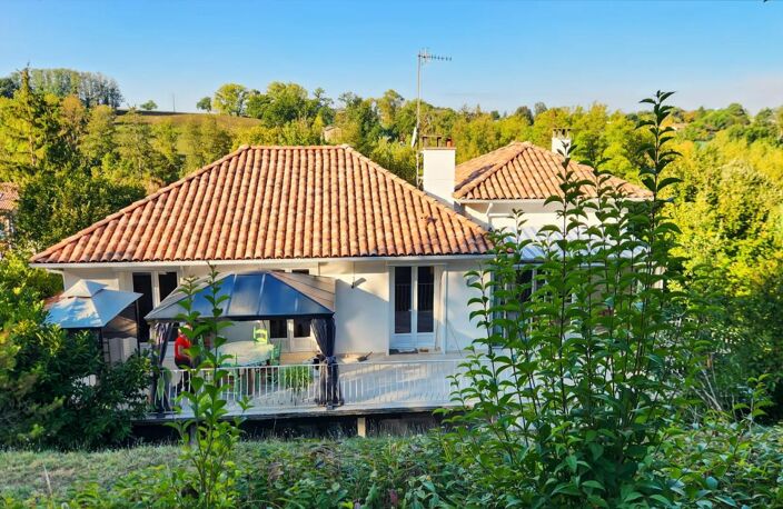 Maison de 6 pièces de 154 m² à Ribérac — photo 3