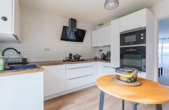 SEVRAN - Maison de type T4 de 103 m², sous-sol, jardin avec terrasse — photo 3