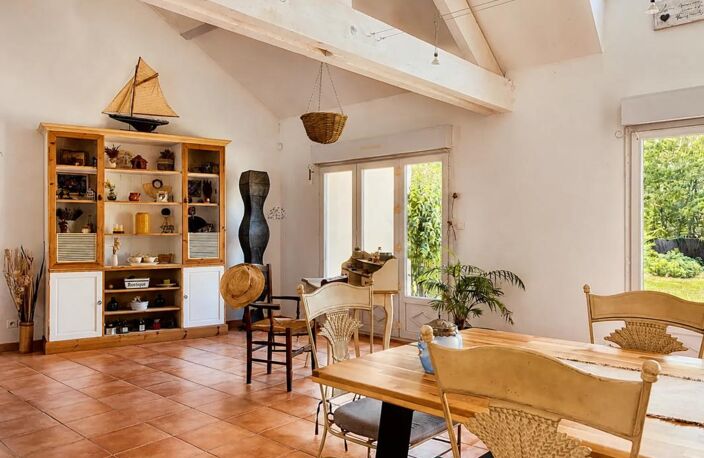 Maison de 9 pièces de 280 m² à Yvoy-le-Marron — photo 5