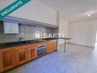 Appartement de plain-pied avec extérieur et garage — photo 2