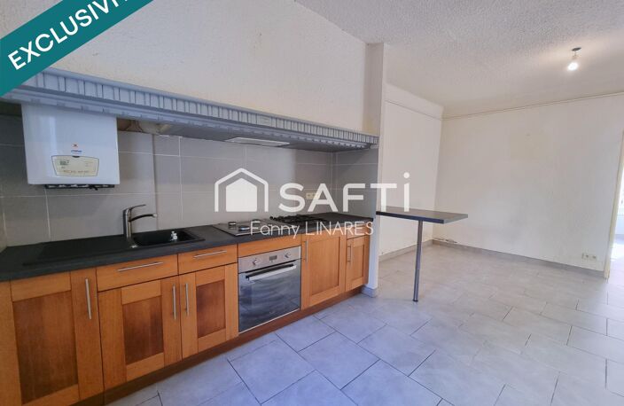 Appartement de plain-pied avec extérieur et garage — photo 2
