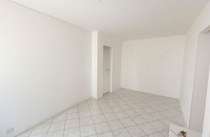 T3 quartier Saint-Cyprien  idéal investisseur — photo 2