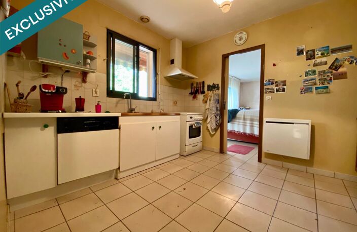 maison avec double garage — photo 4