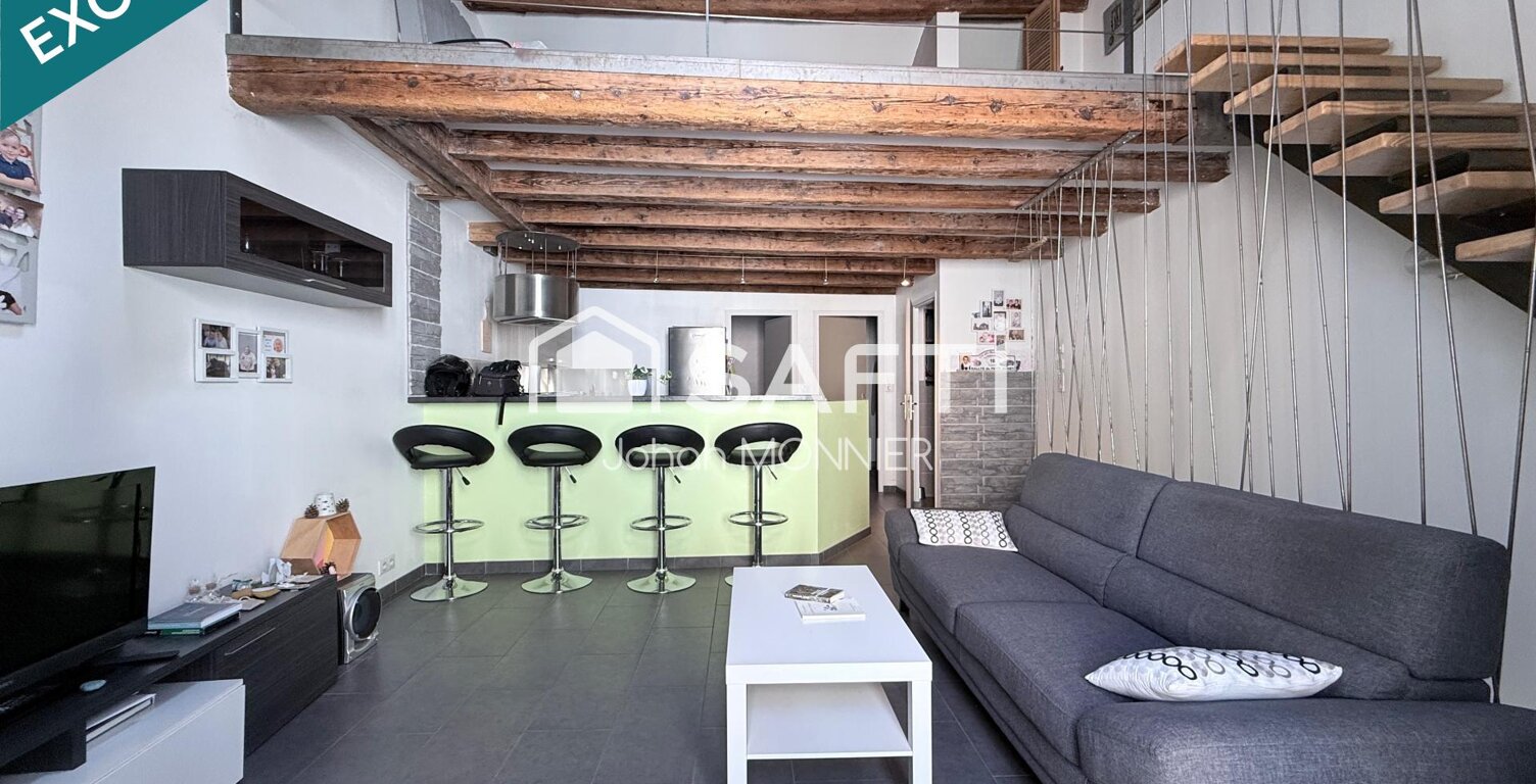 Maison de ville avec mezzanine et grand garage — photo 1