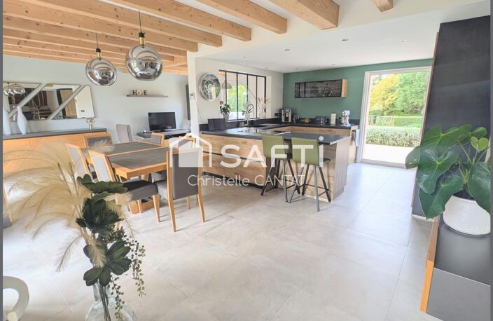 Maison de 95 m², 3 chambres, sous-sol, garages. — photo 2