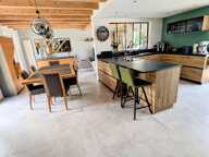 Maison de 95 m², 3 chambres, sous-sol, garages. — photo 3