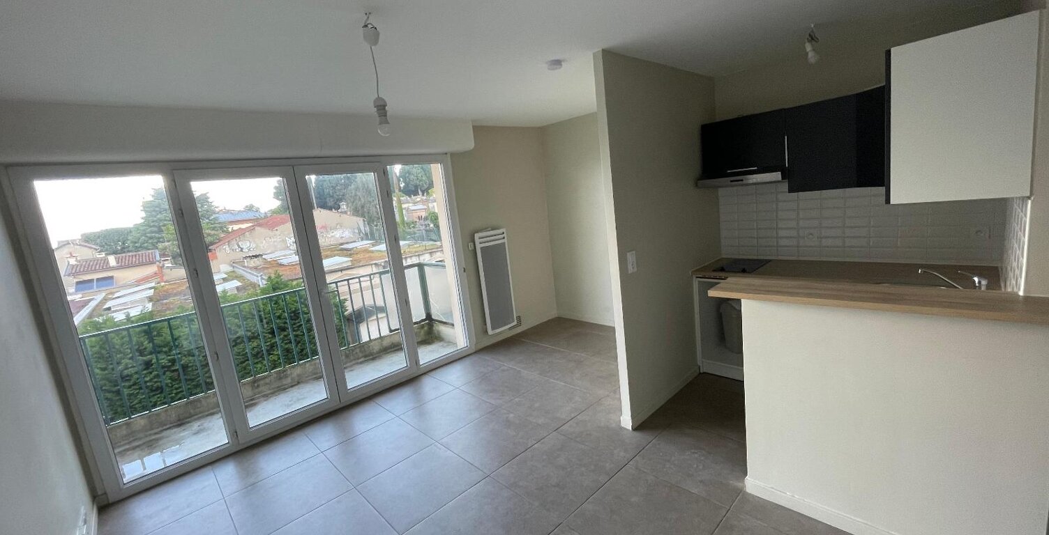 Location appartement 1 pièce 24 m² à Toulouse (31500) — photo 1