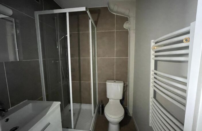 Location appartement 1 pièce 24 m² à Toulouse (31500) — photo 5