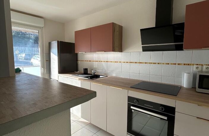 Location appartement 3 pièces 65 m² à Corneilla-del-Vercol (66200) — photo 2
