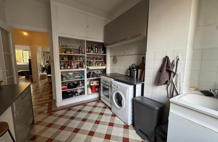Location appartement 3 pièces 74 m² à Lyon 3 (69003) — photo 4