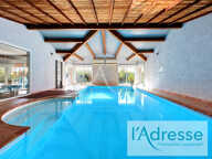 CASTELGINEST - MAISON D'ENVIRON 190 M² AVEC PISCINE INTÉRIEURE — photo 2