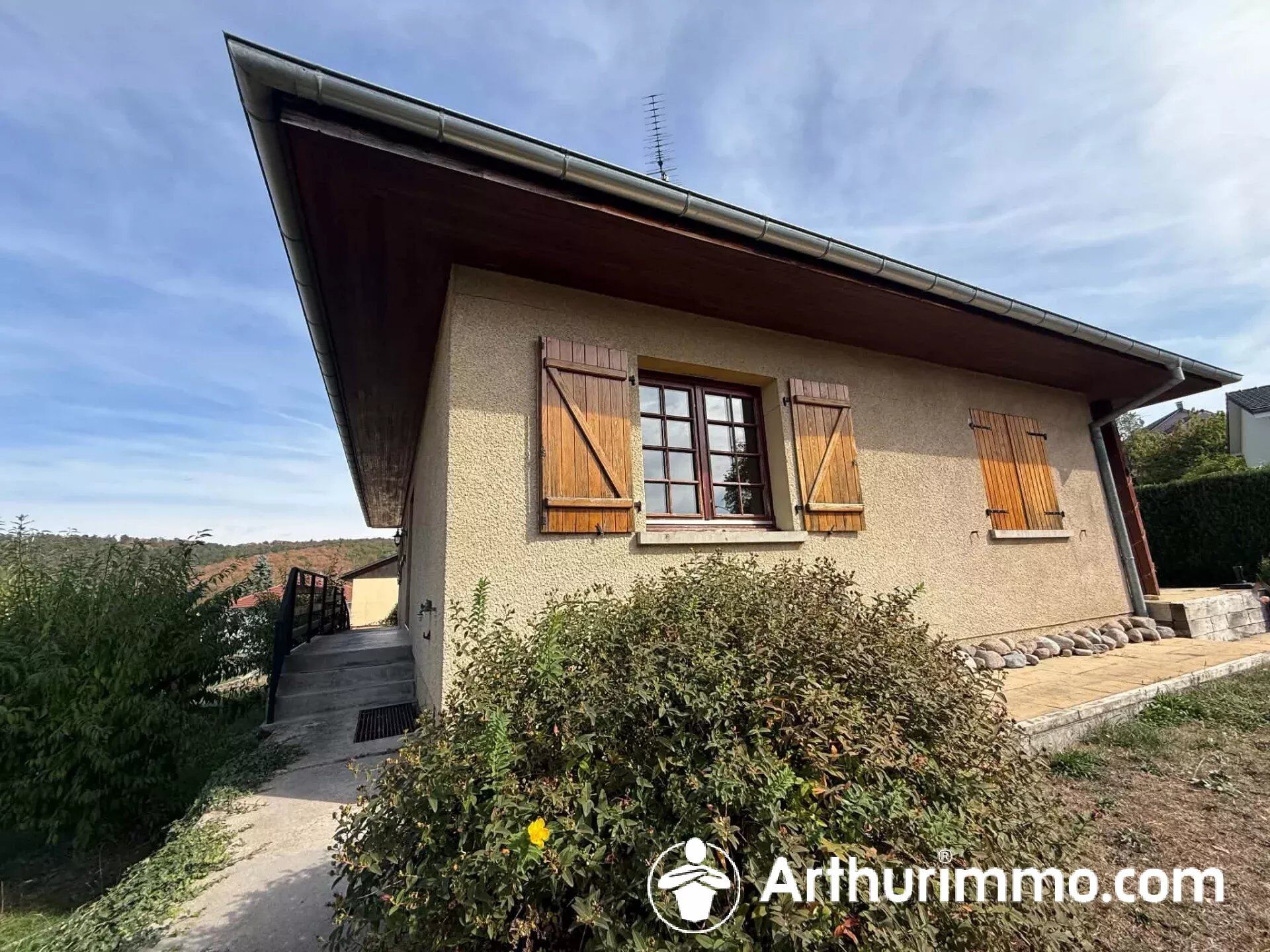 Maison 5 pièces 117 m² · à Hérimoncourt · 117 m² · 950 €/mois