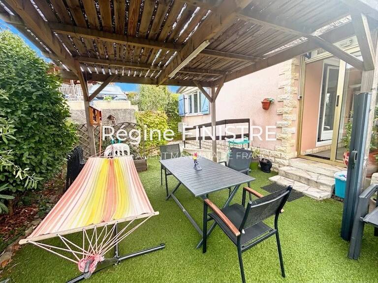 ROQUEBRUNE-SUR-ARGENS CHALET T4 DE 82 M² AVEC VÉRANDA, TERRASSE ET CAVE — photo 1