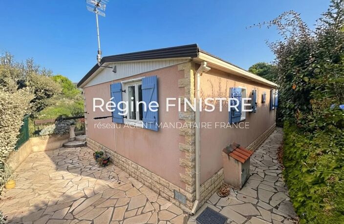 ROQUEBRUNE-SUR-ARGENS CHALET T4 DE 82 M² AVEC VÉRANDA, TERRASSE ET CAVE — photo 4