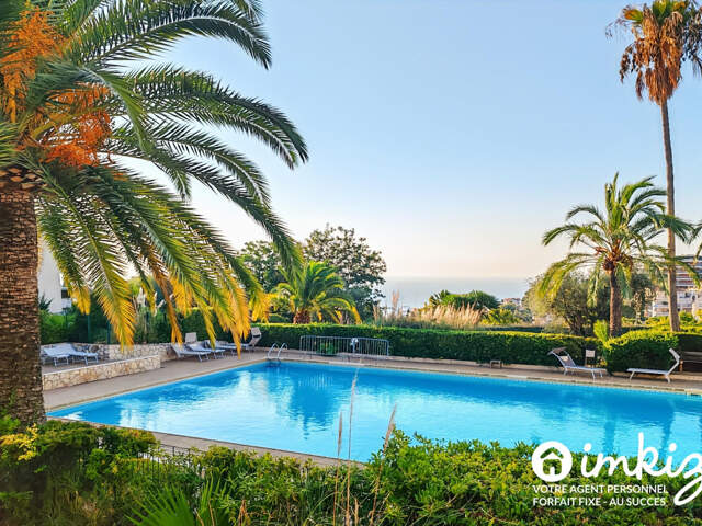 Appart 3 pièces avec piscine et vue panoramique — photo du bien