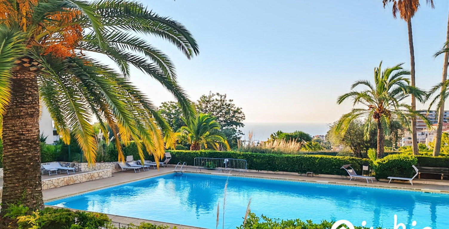 Appart 3 pièces avec piscine et vue panoramique — photo 1
