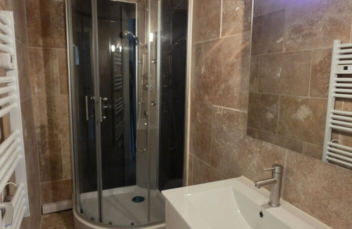 À louer   T3 entièrement rénové avec climatisation — photo 5