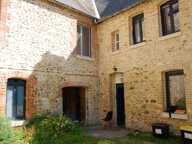 FECAMP IMMEUBLE DE RAPPORT DANS UNE MAISON BRIQUES ET SILEX AVEC JARDIN ET DEPENDANCES — photo 2