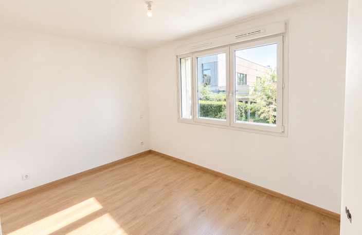 Appartement T4 entièrement rénové avec terrasse — photo 5