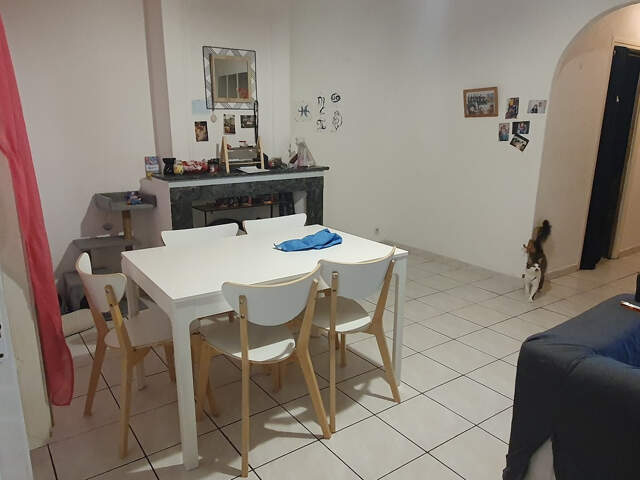 APPARTEMENT T2 LOUE - 1er étage — photo du bien