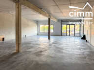 LOCAL COMMERCIAL - 200m² - VISIBILITE - PARKING — photo 2