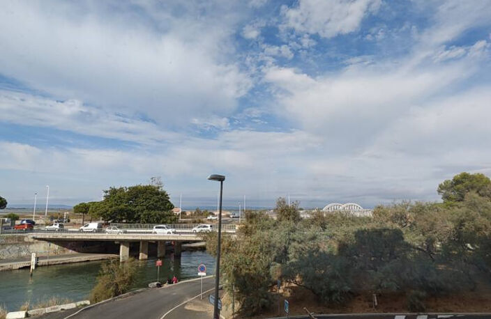Location à l'année T2 33,32m2 meublé avec parking — photo 4