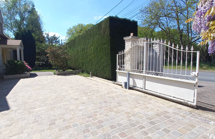 Vente maison 8 pièces 209 m² Fontenay-lès-Briis (91640) — photo 3