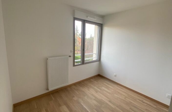 Location appartement 4 pièces 75 m² à Lyon 5 (69005) — photo 3